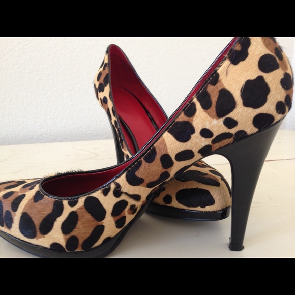 Leopard Print🐾 Nine West<> Final reduction - Picture 2 of 4